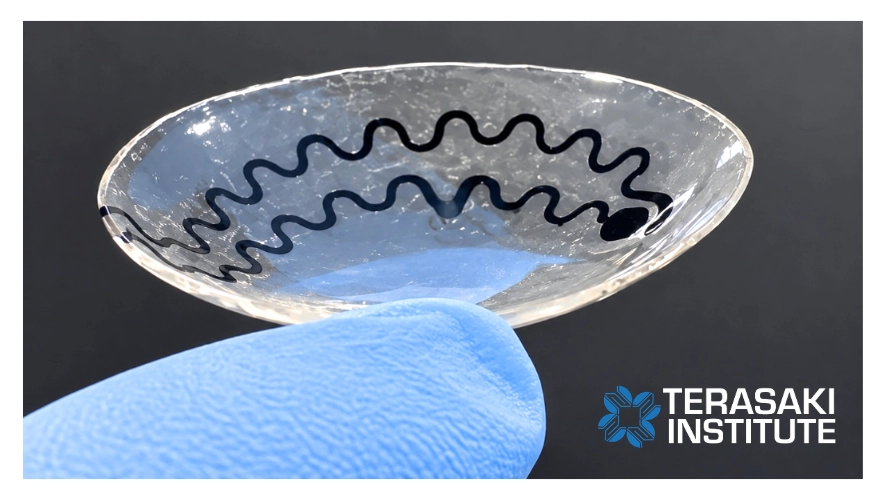 A reusable, soft contact lens developed at the Terasaki Institute for Biomedical Innovation offers a noninvasive way to measure the stress-linked hormone serotonin directly from tears.